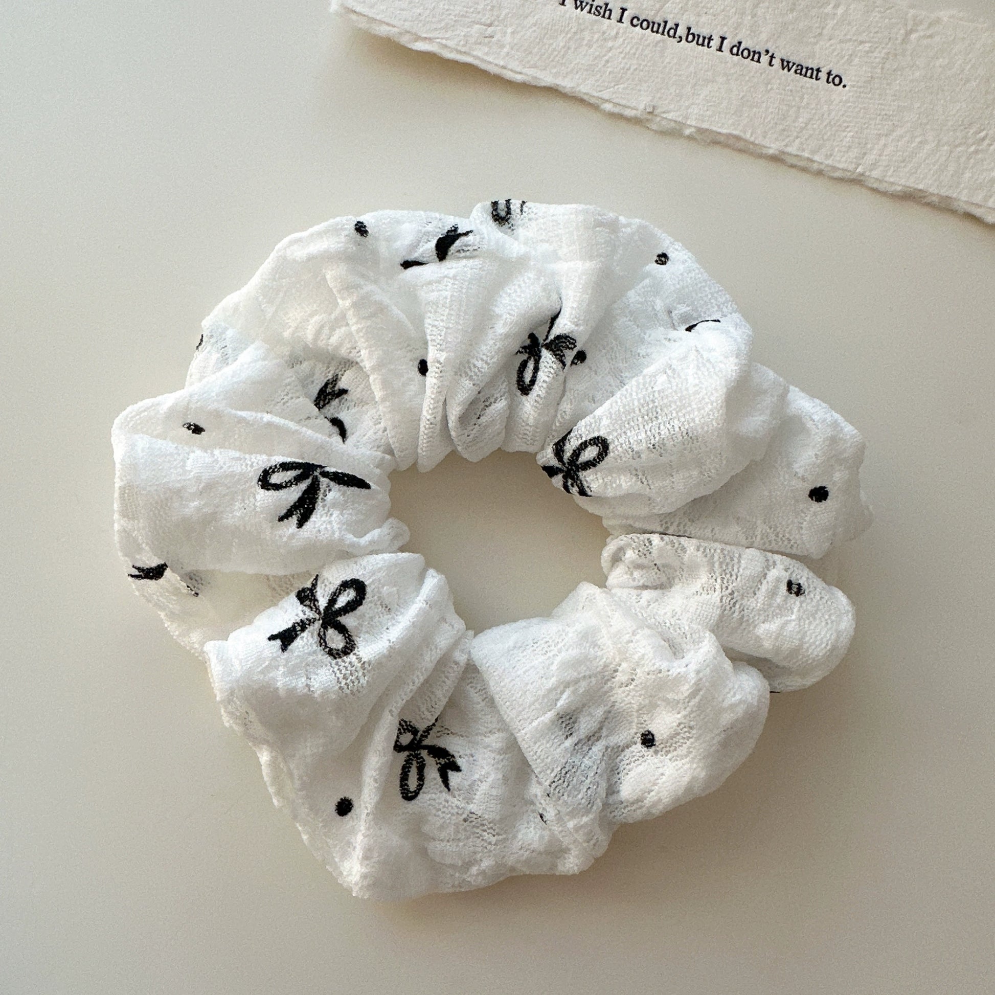 Lace Bow Print Scrunchies