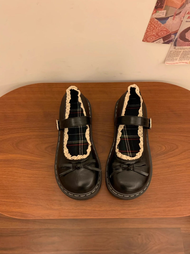 Classic Scalloped Girls' Mary Jane Shoes
