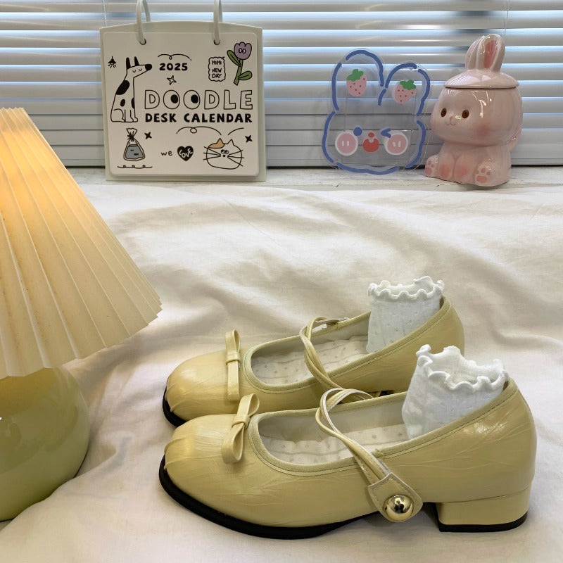 Glossy Bowknot Mary Jane Flats