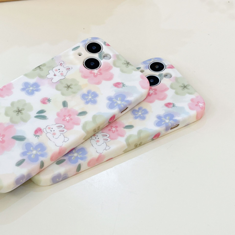 Oilpaint Bunny Floral Case