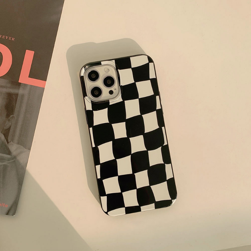 Checkerboard Heart Pop Socket Case