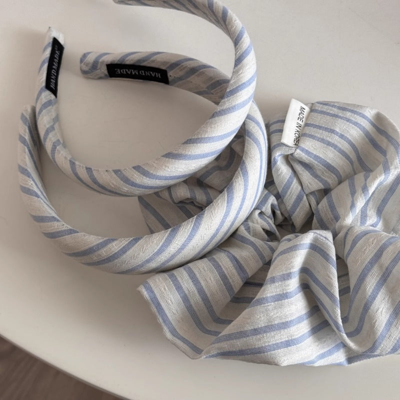 Blue Plaid Scrunchie Set