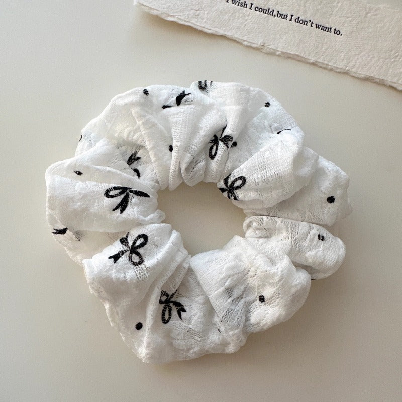 Lace Bow Print Scrunchies