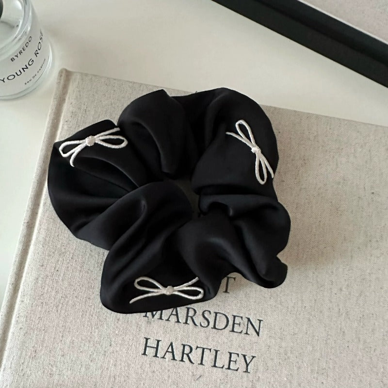 Elegant Bow Knit Crew Hair Clip