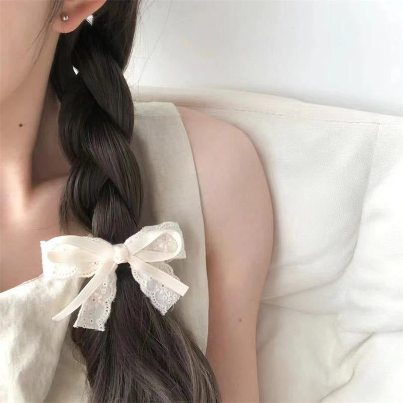 Elegant Lace Pearl Bow Clip