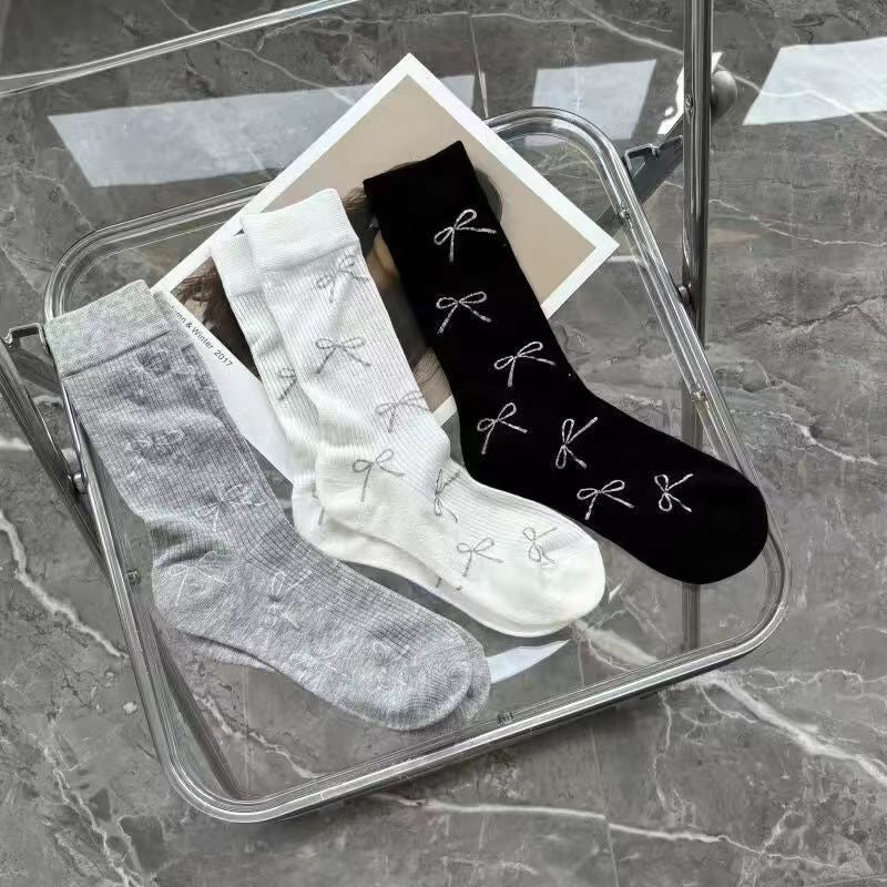Embroidered Bow Ribbed Socks