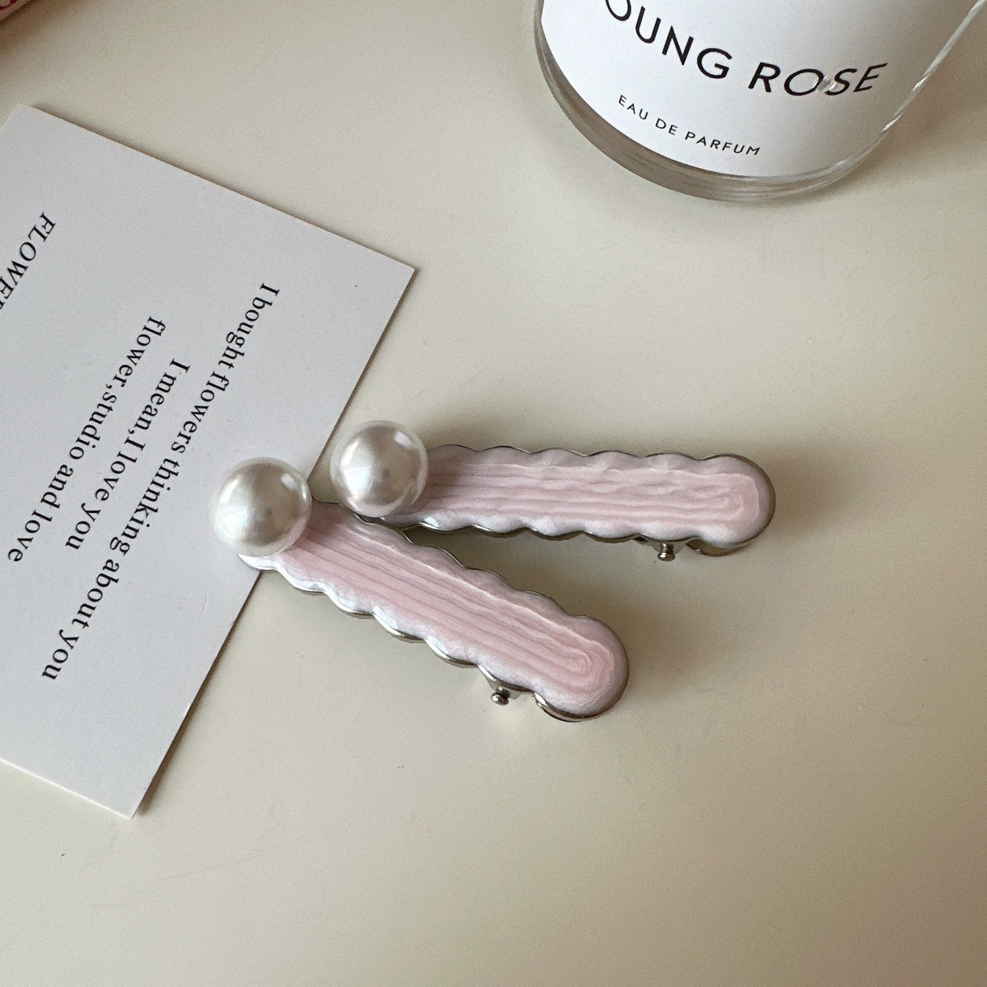 Elegant Pink Pearl Bobby Clips