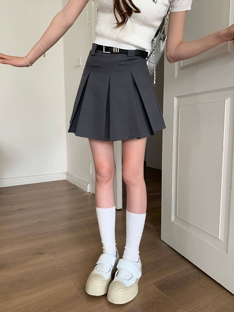 Chic Charcoal Pleated Mini Skirt