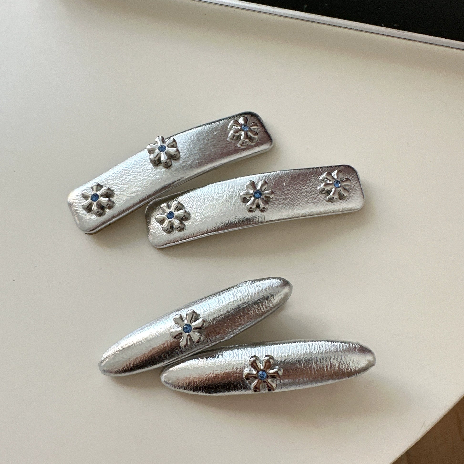 Erica Silver Hair Clip