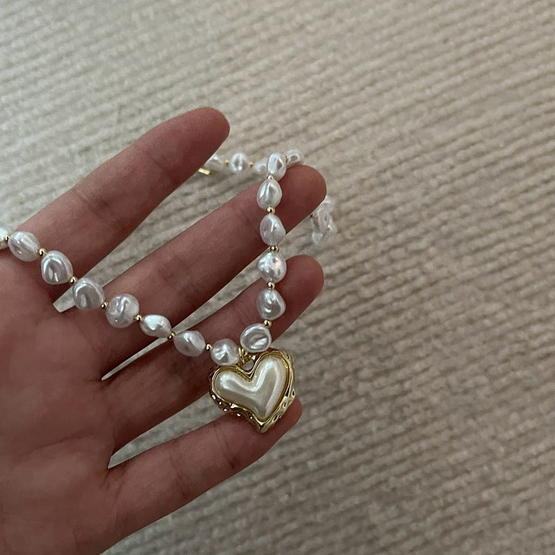 Heart Plate Pearl Necklace