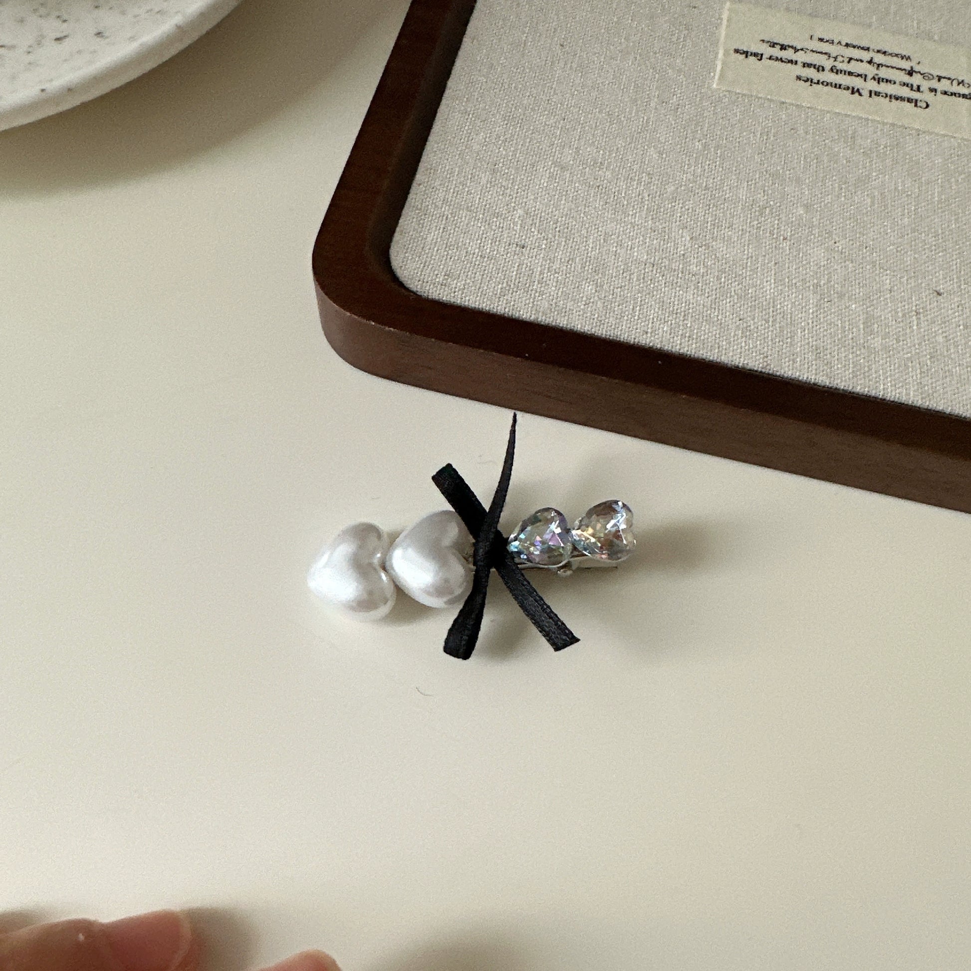 Pearl Heart Bow Clips
