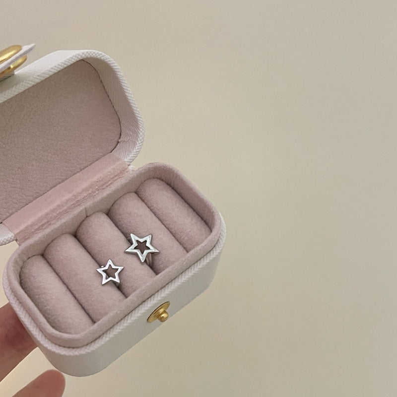 Mini Star Earring