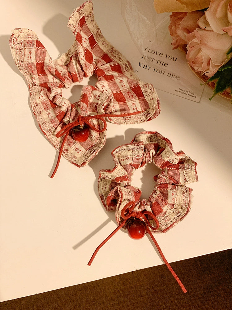 Ruffle Hair Scrunchie