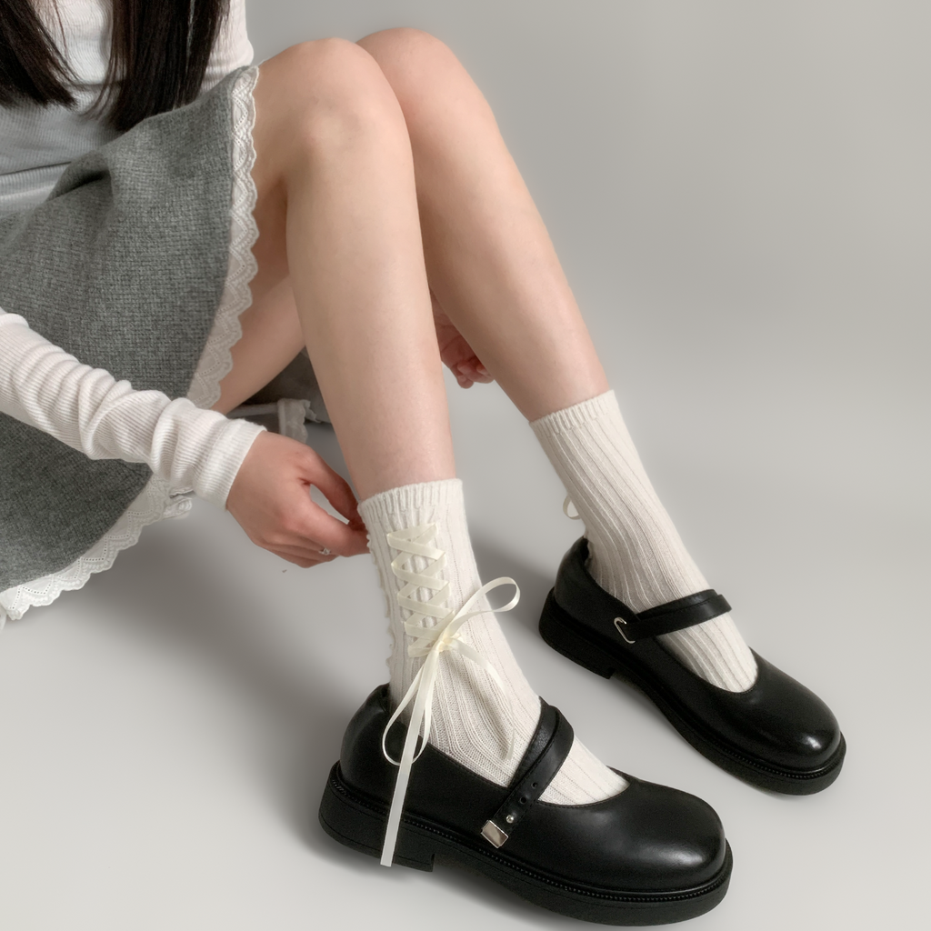 Elegant White Cable Knit Lace-Up Socks