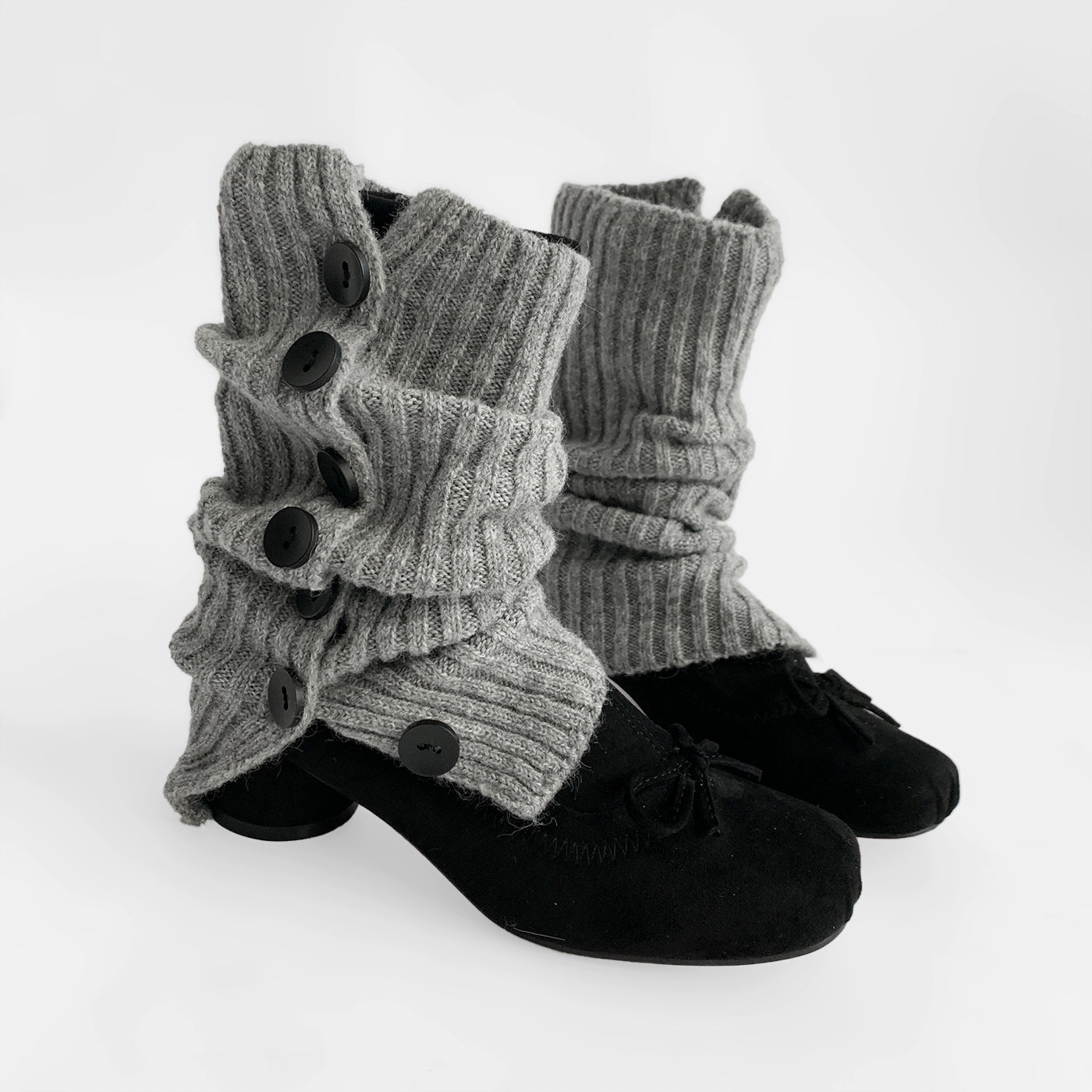 Chunky Buttoned Ribbed Leg Warmers