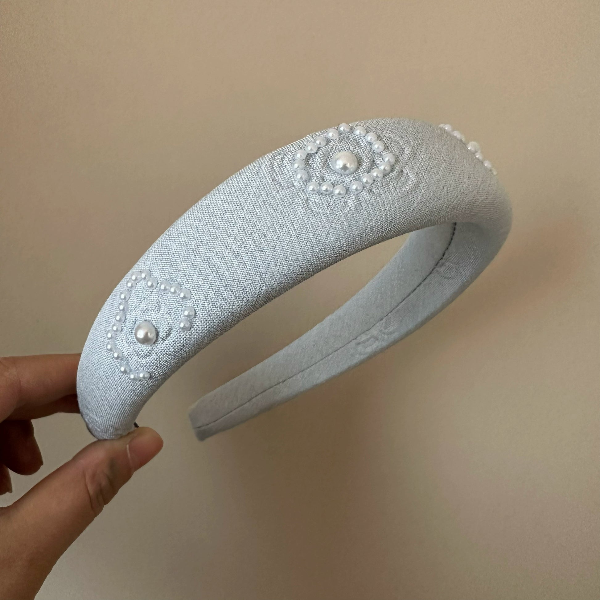 Pearl Embroidered Hair Accessory Set