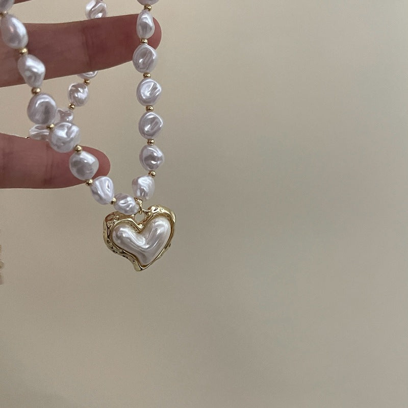 Heart Plate Pearl Necklace