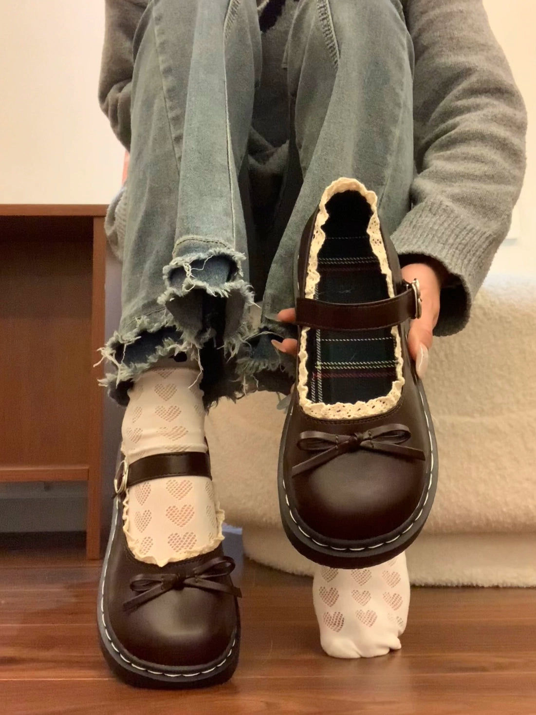 Classic Scalloped Girls' Mary Jane Shoes
