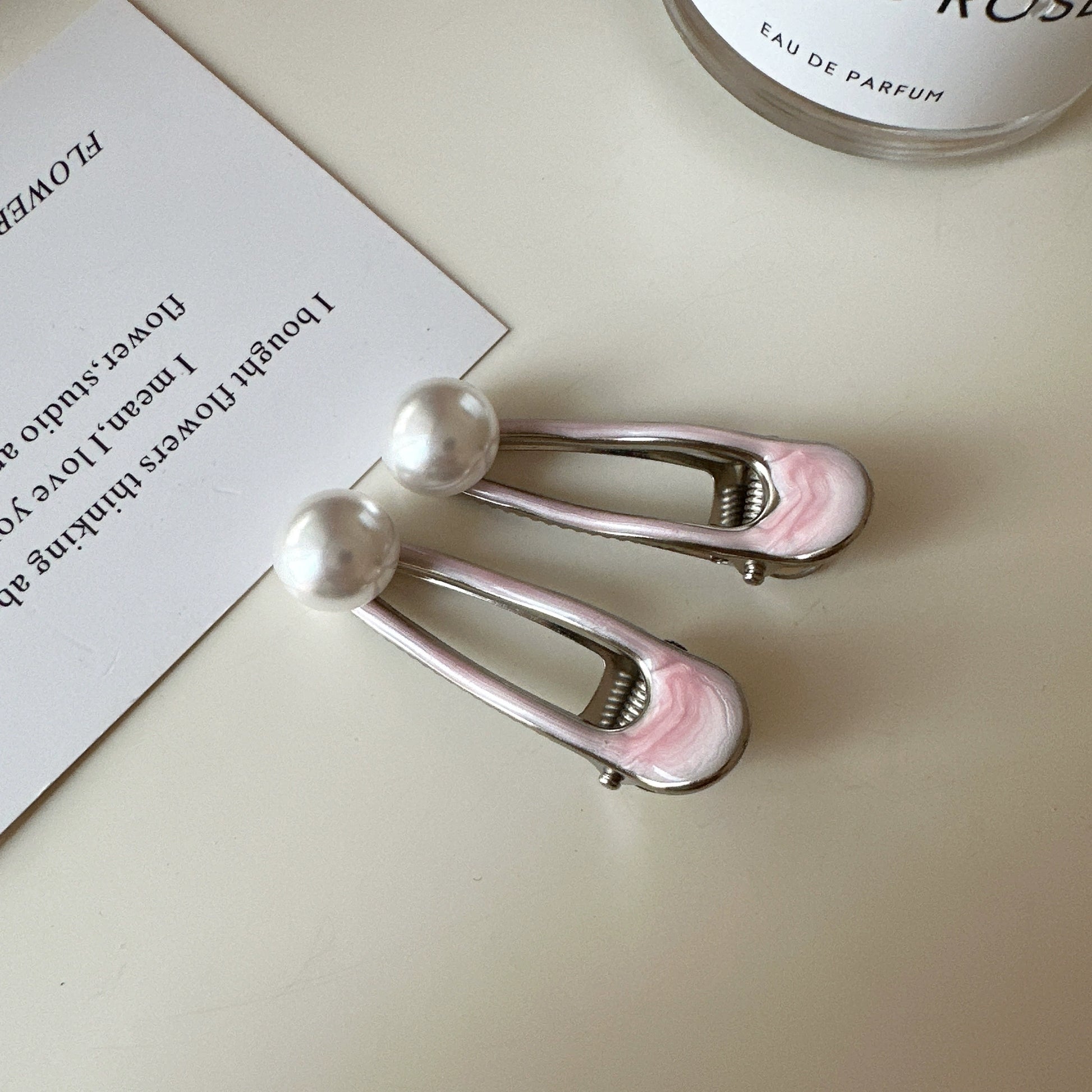 Elegant Pink Pearl Bobby Clips