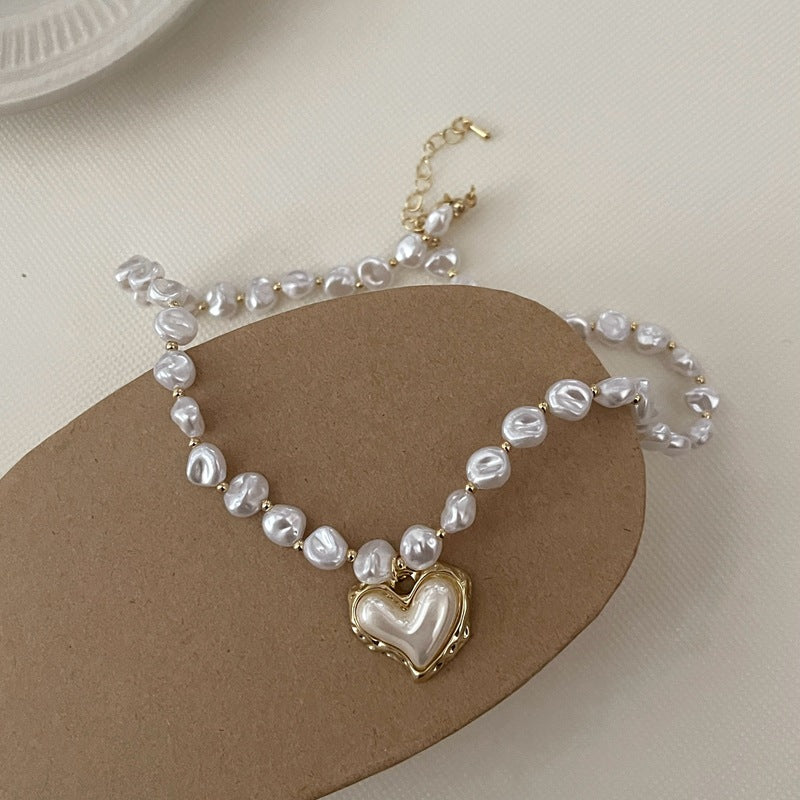 Heart Plate Pearl Necklace