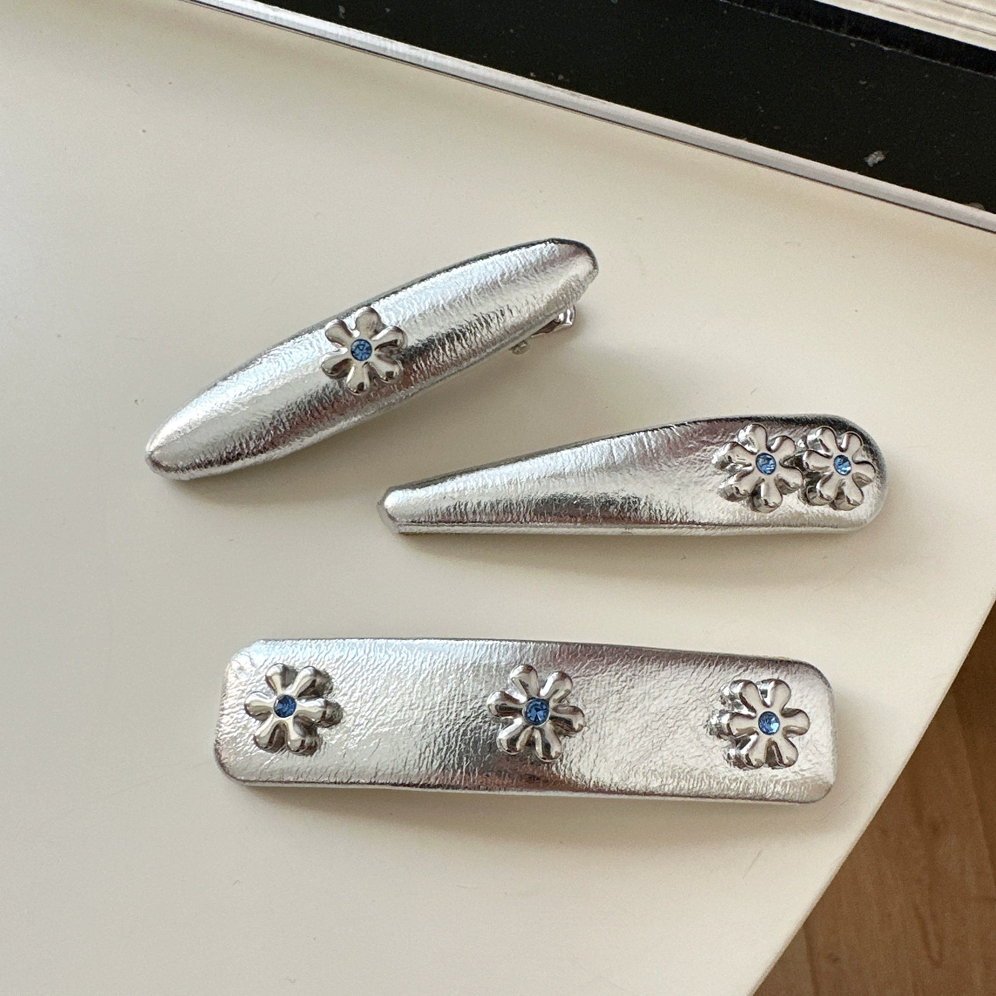 Erica Silver Hair Clip