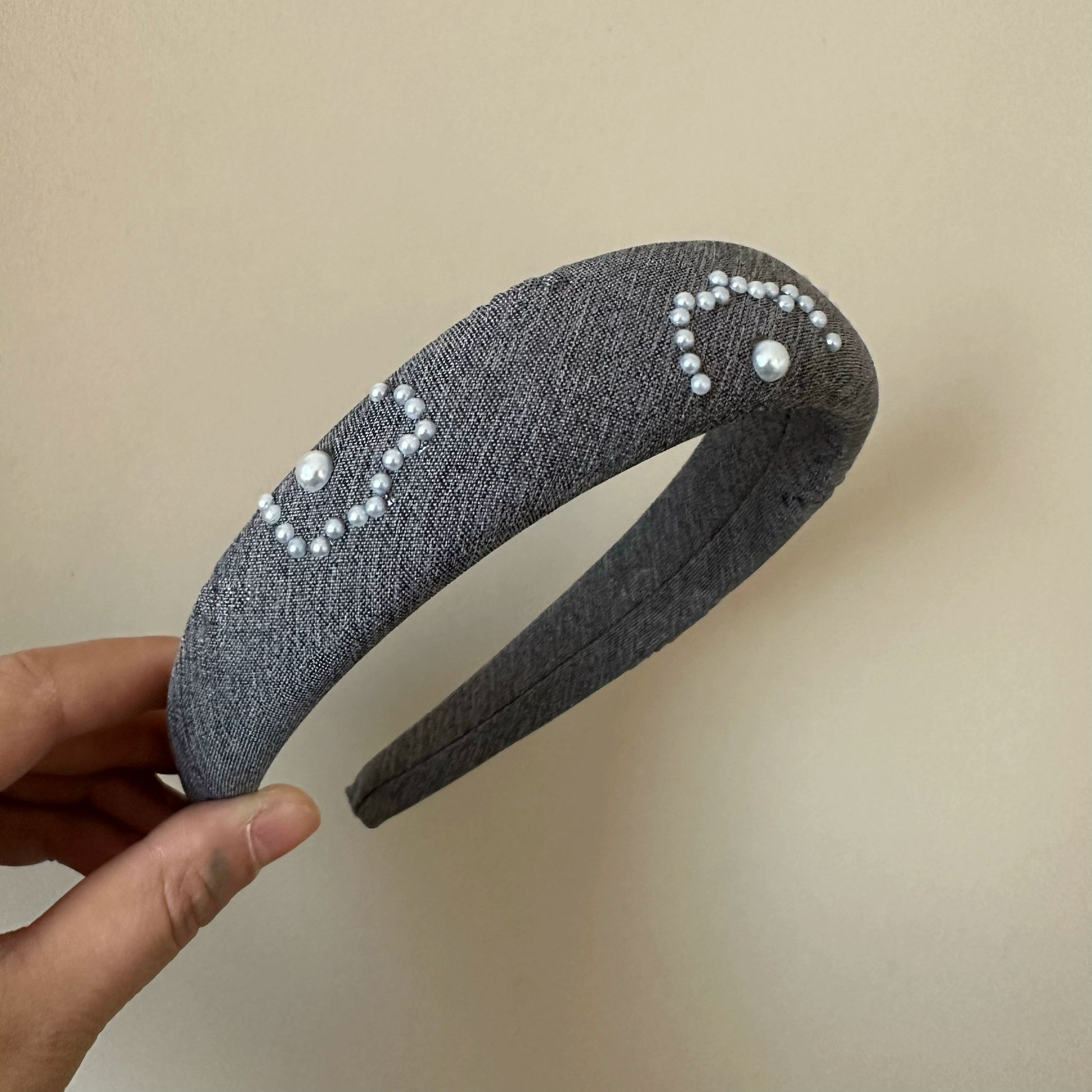 Pearl Embroidered Hair Accessory Set