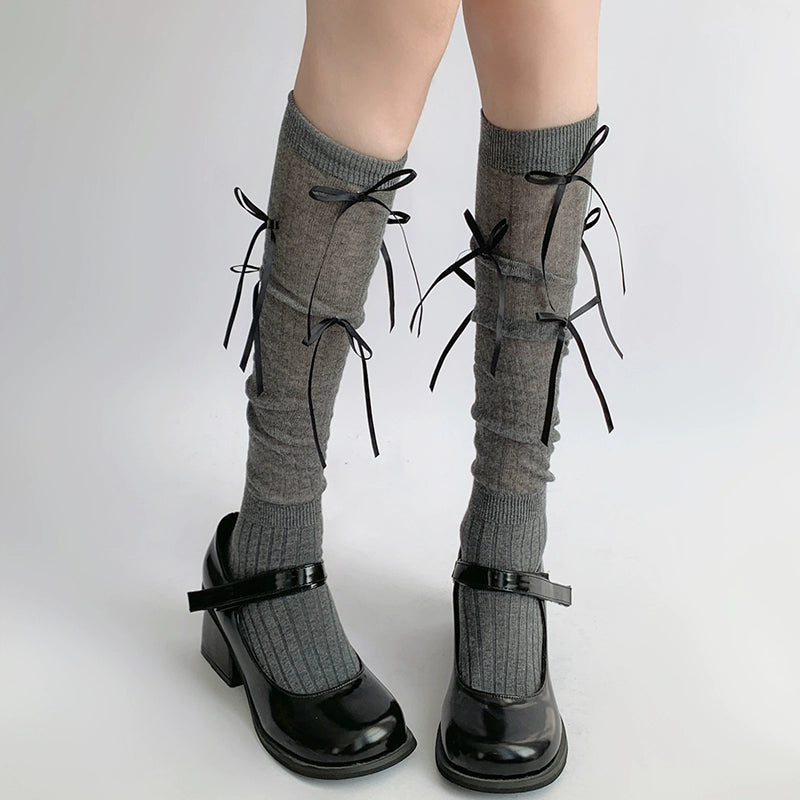 Elegant Ribbed Cotton Knee-High Socks
