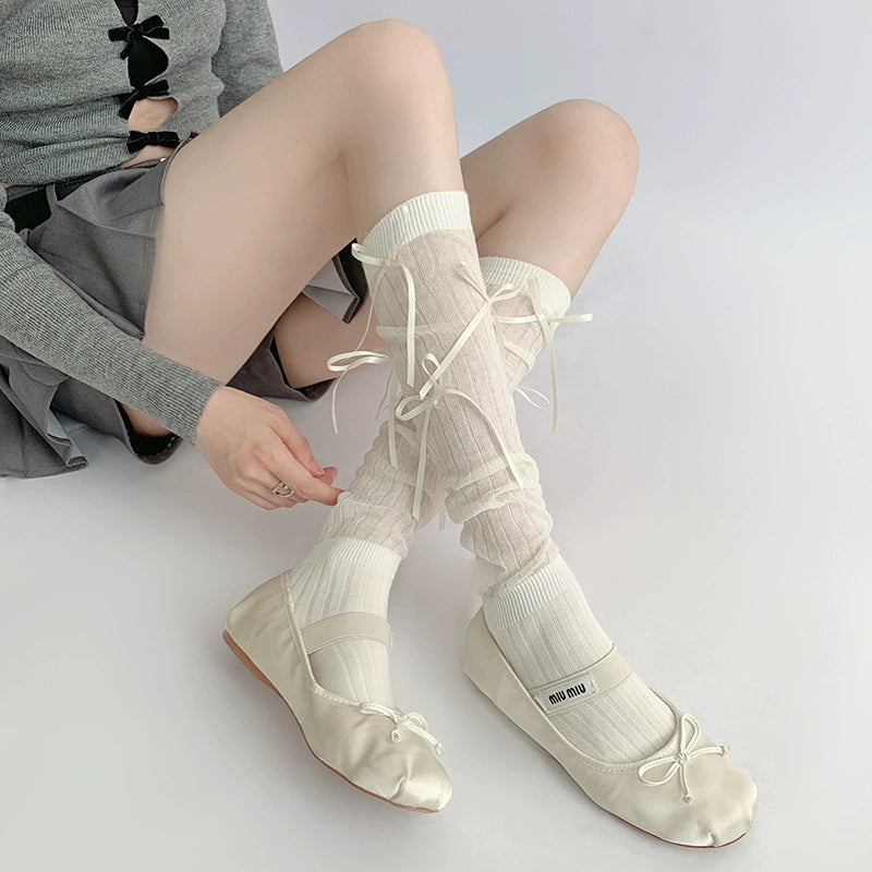 Elegant Ribbed Cotton Knee-High Socks