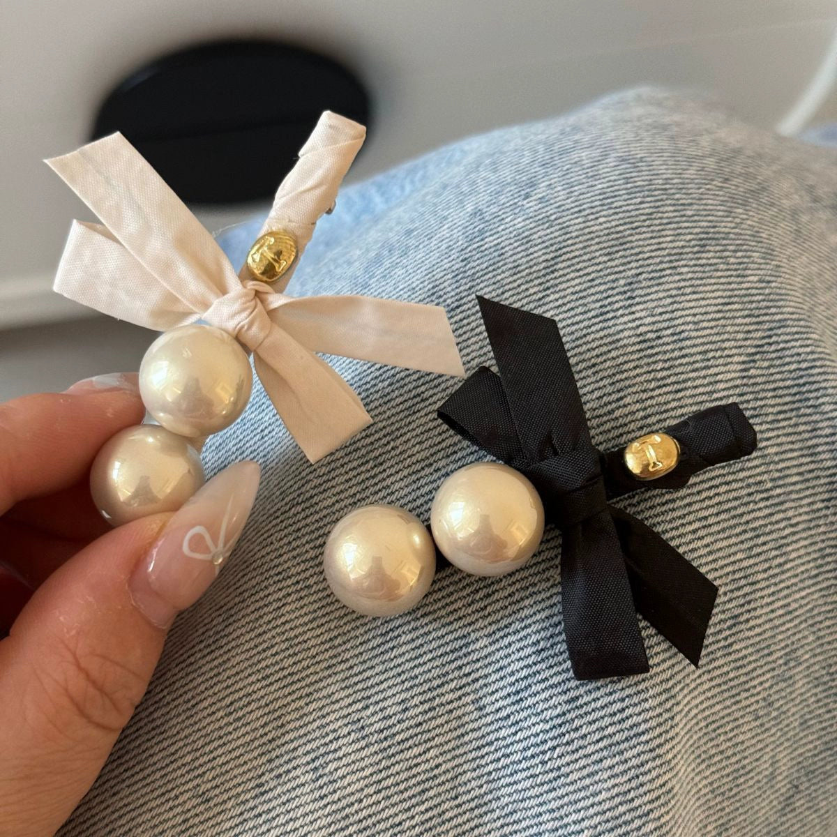 Pearl Ribbon Hair Clip