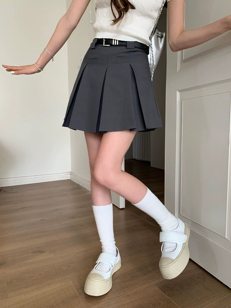 Chic Charcoal Pleated Mini Skirt