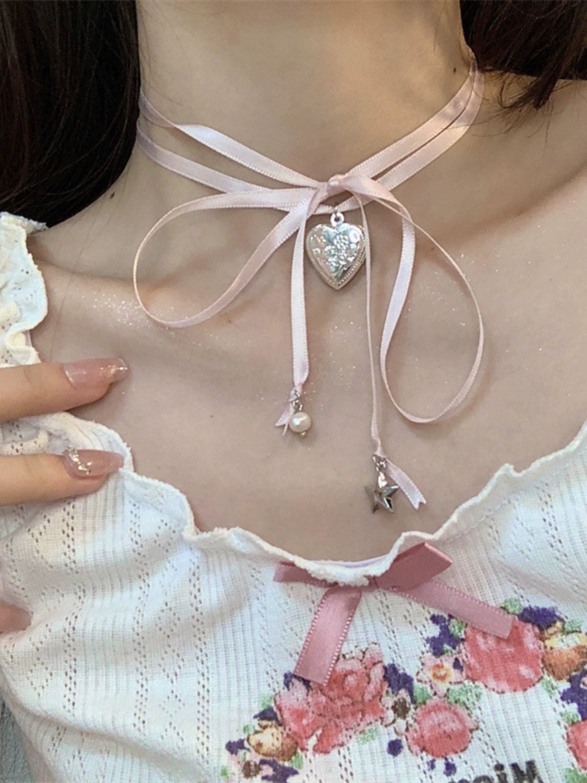 Crystal Heart Bow Choker Necklace