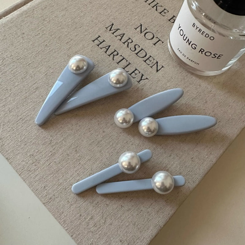 Sky Blue Pearl Clips