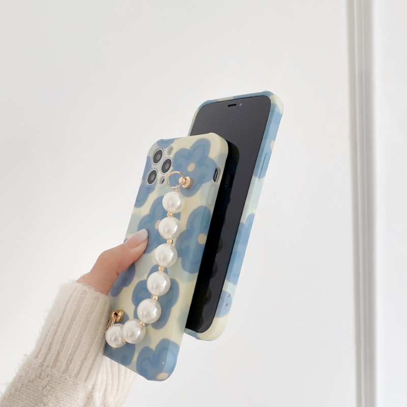 Pearl Chain Floral Case