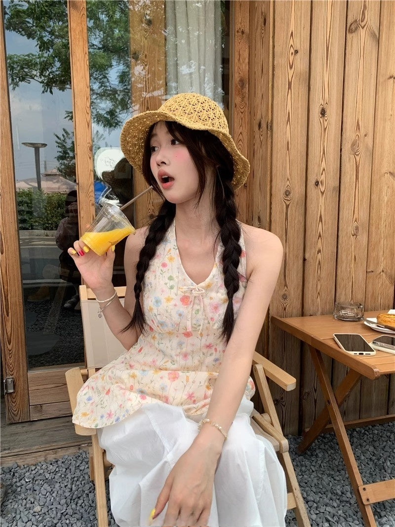 Sani V Neck Halter Floral Top