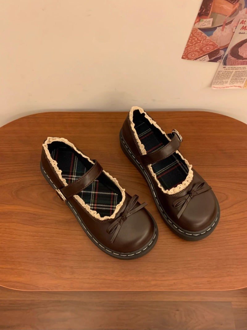 Classic Scalloped Girls' Mary Jane Shoes