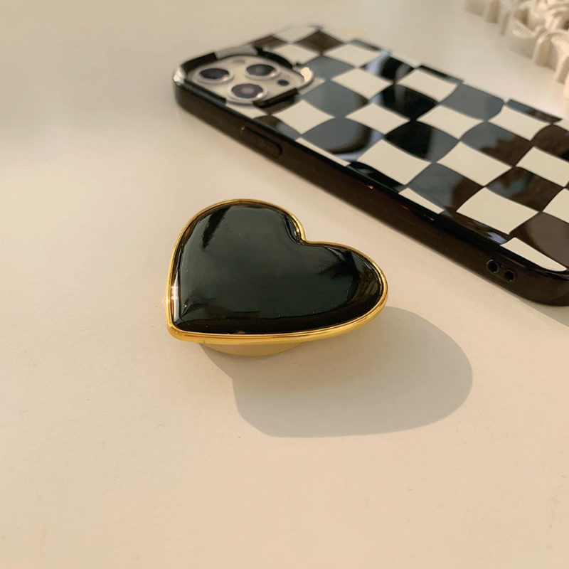 Checkerboard Heart Pop Socket Case