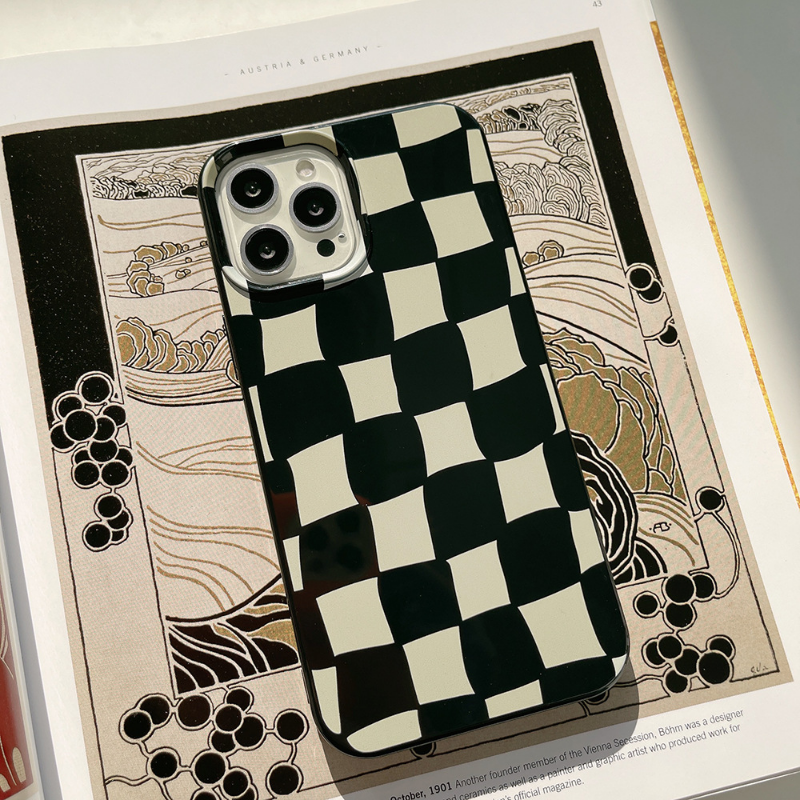 Checkered Case