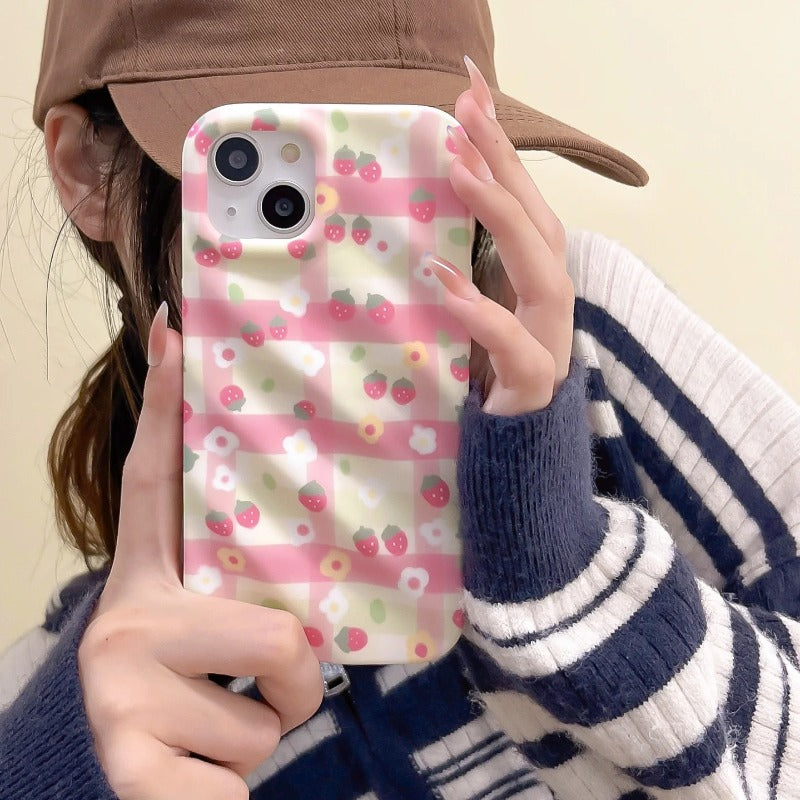 Strawberries Plaid Case