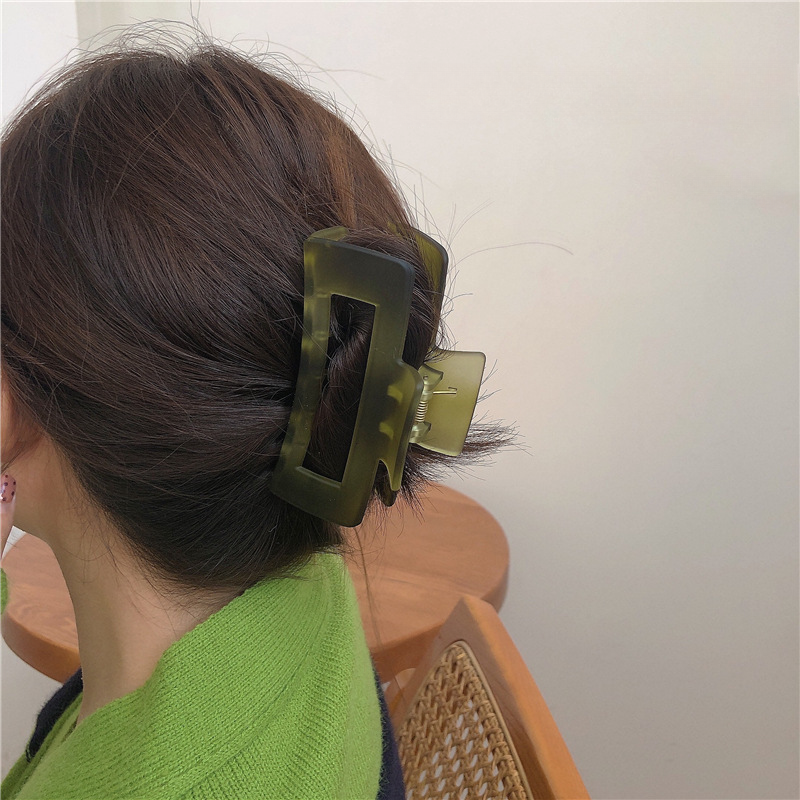 Mossy Sheen Claw Clip
