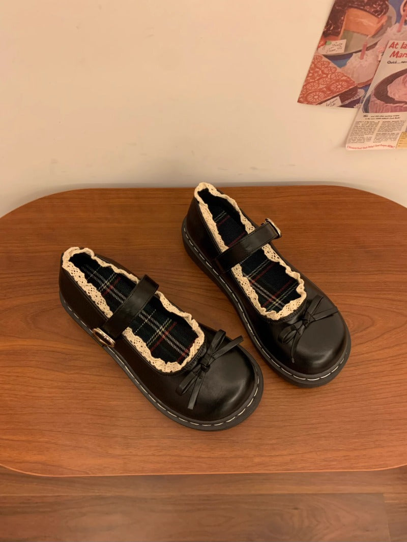 Classic Scalloped Girls' Mary Jane Shoes