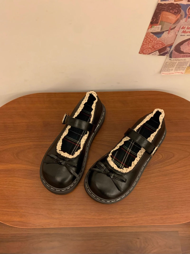 Classic Scalloped Girls' Mary Jane Shoes