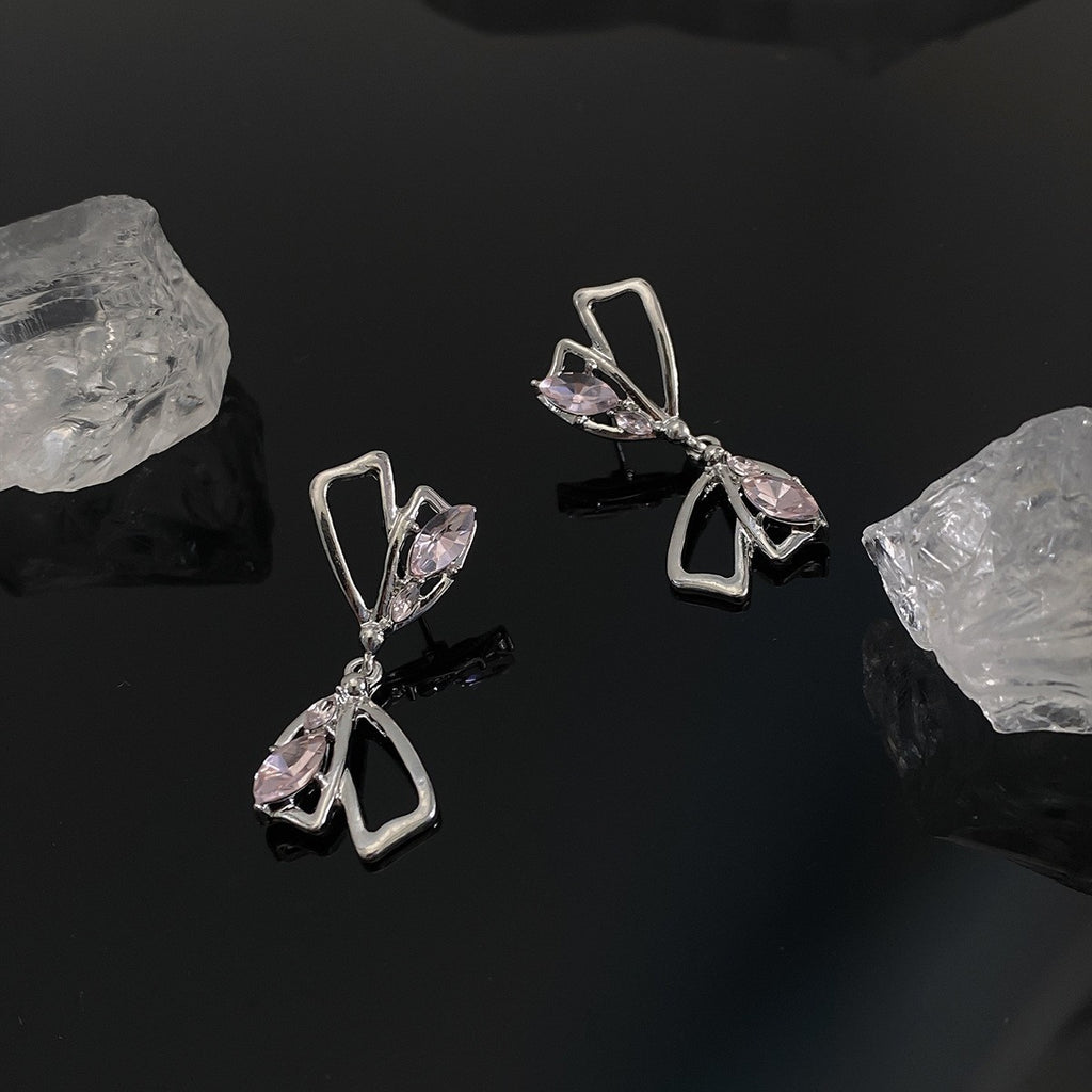 Sweet Pink Heart Rhinestone Earrings