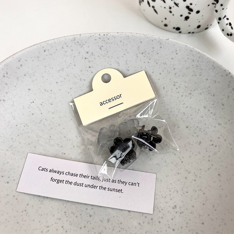 Marble Flower Clip