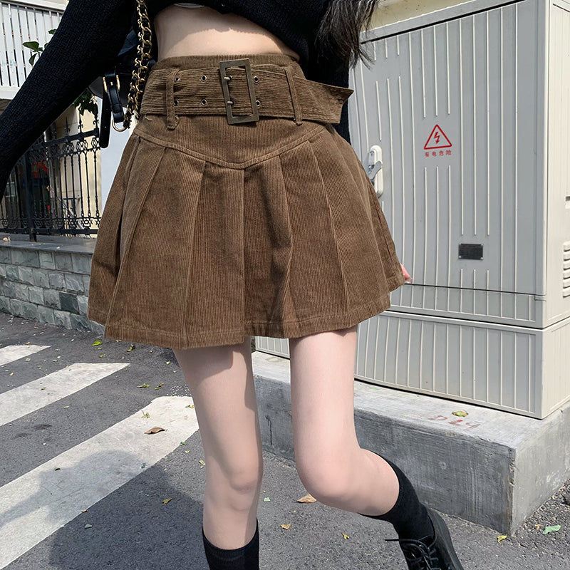 Selah Vintage Pleated Skirt