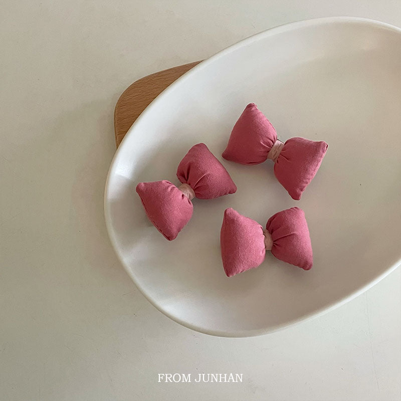 Puffer Bow Clip