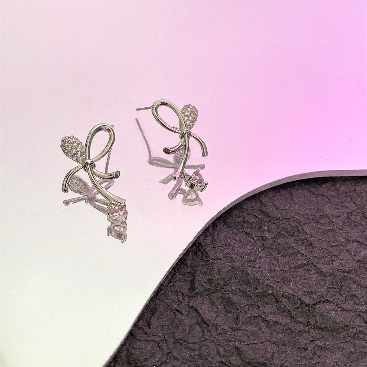 Sweet Pink Heart Rhinestone Earrings